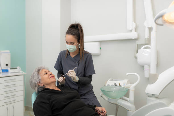 Best Emergency Tooth Extraction in Burr Ridge, IL